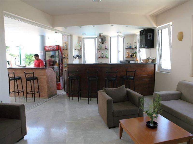 Radamanthy's Aparthotel