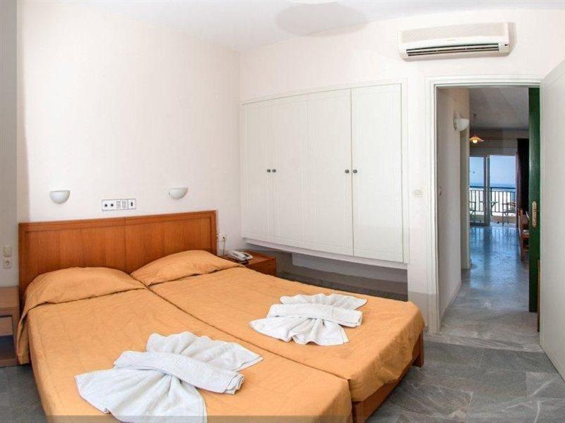 Radamanthy's Aparthotel 2*